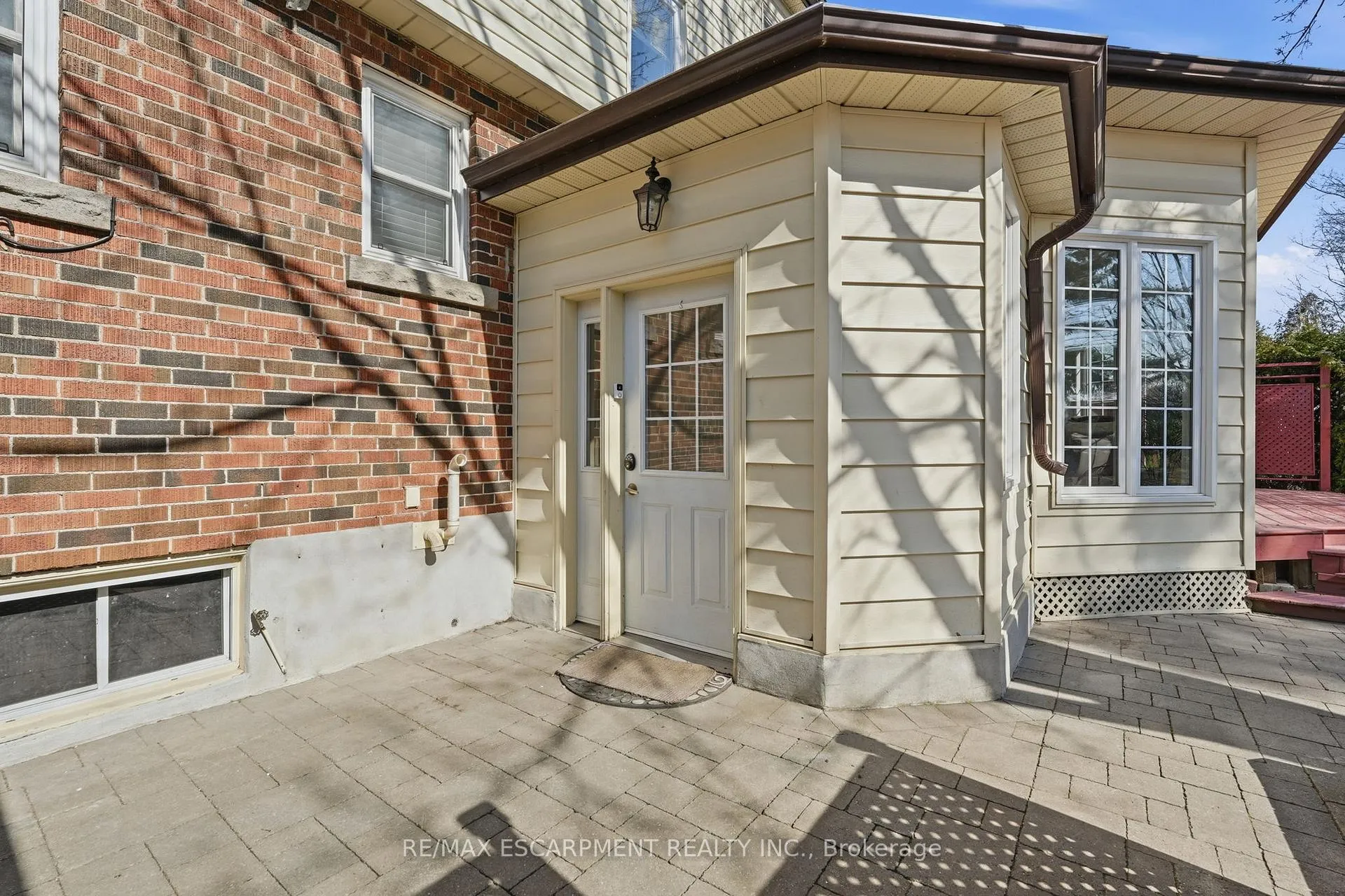 Photo 40 of 952 Danforth Avenue, Burlington, Bayview — HOMEH