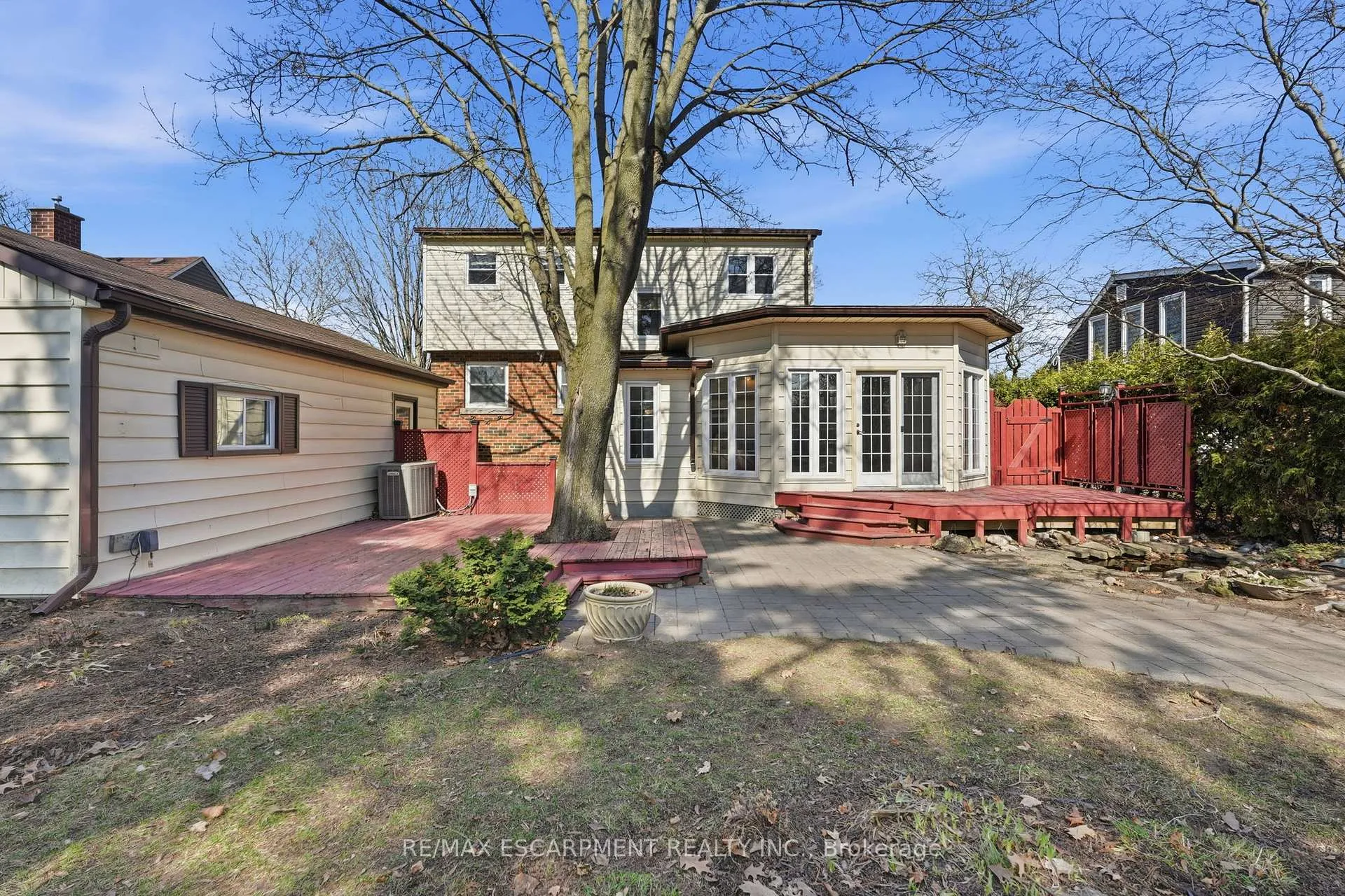 Photo 43 of 952 Danforth Avenue, Burlington, Bayview — HOMEH