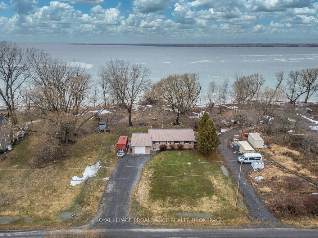 Photo 33 of 306 Easy Lane, Frontenac Islands, The Islands — HOMEH
