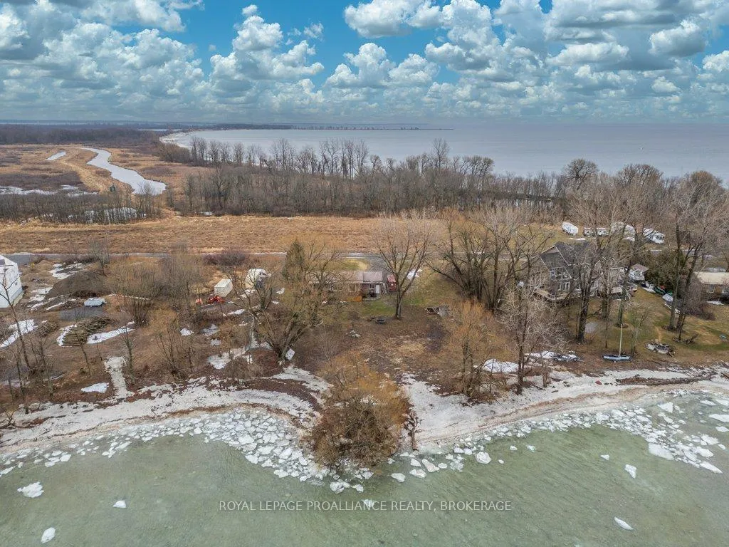 Photo 36 of 306 Easy Lane, Frontenac Islands, The Islands — HOMEH