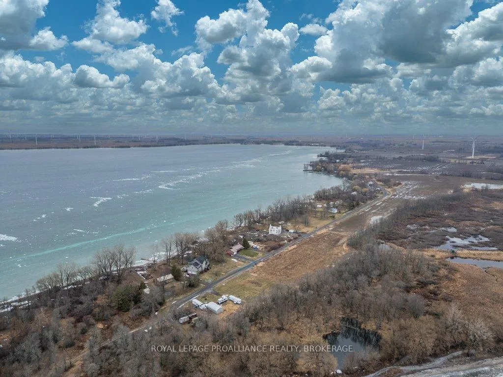 Photo 40 of 306 Easy Lane, Frontenac Islands, The Islands — HOMEH