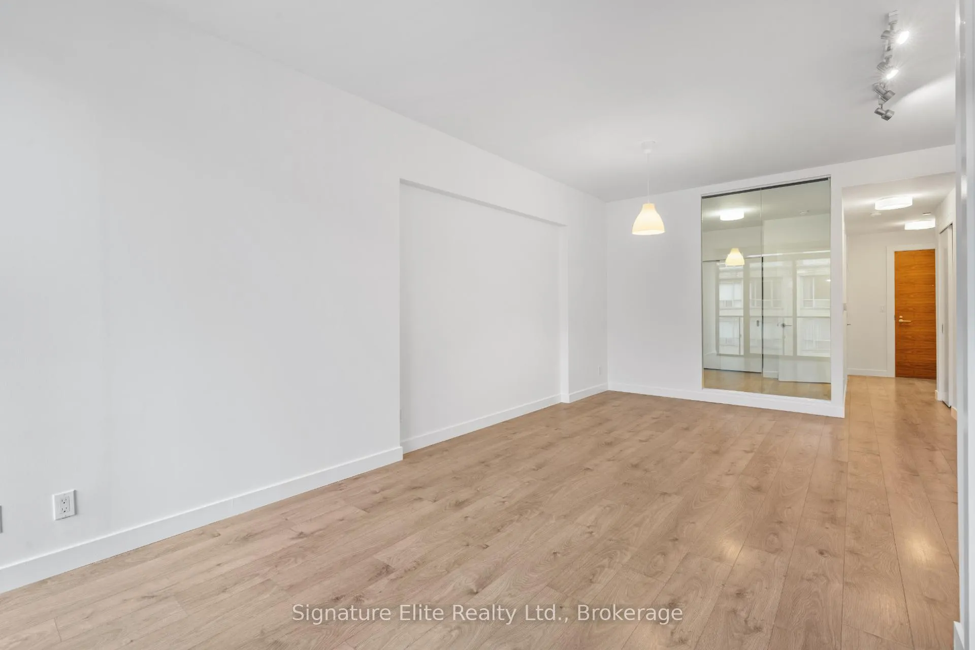 Photo 7 of Unit 304, 1075 Queen Street E, Toronto, South Riverdale — HOMEH