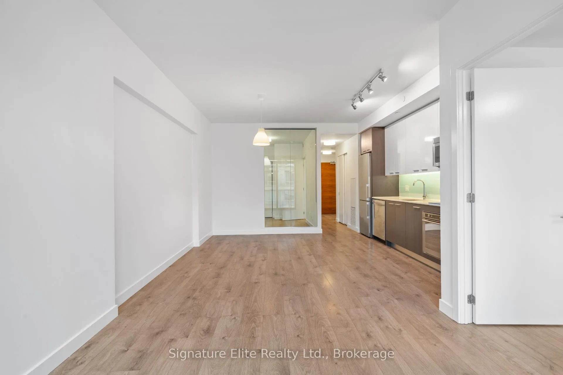 Photo 8 of Unit 304, 1075 Queen Street E, Toronto, South Riverdale — HOMEH