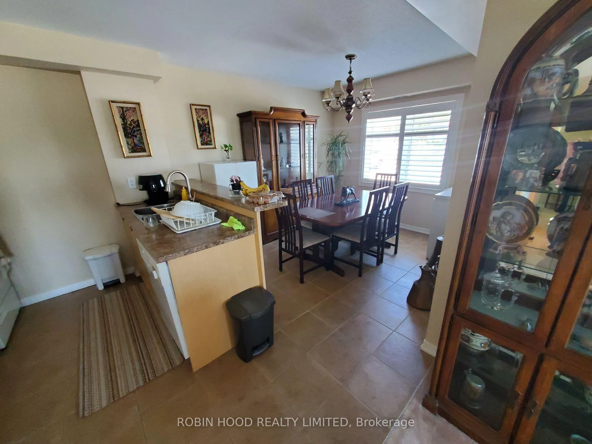 Photo 10 of Unit 101, 136 Aspen Springs Drive, Clarington, Bowmanville — HOMEH