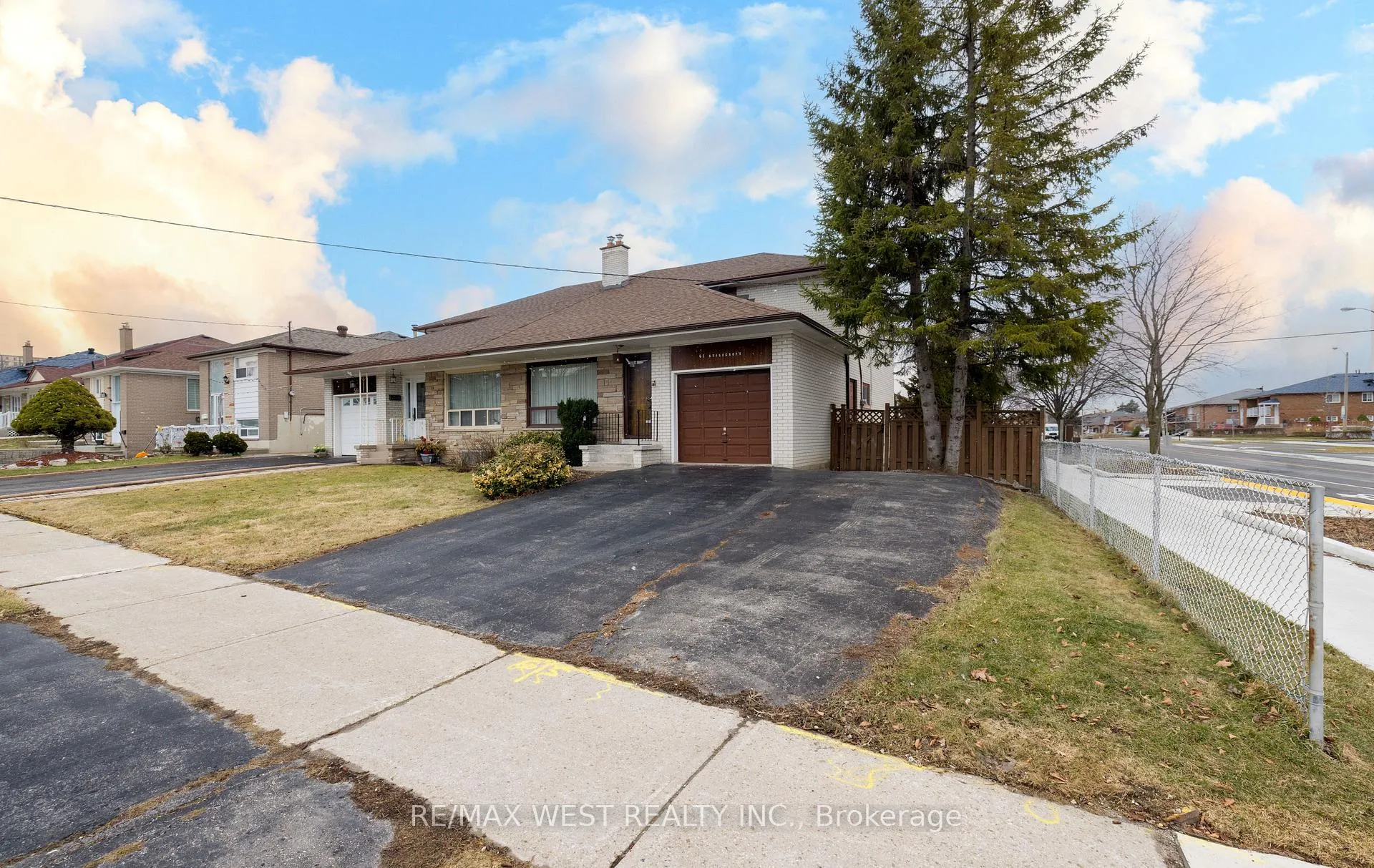Front of 61 Stilecroft Drive