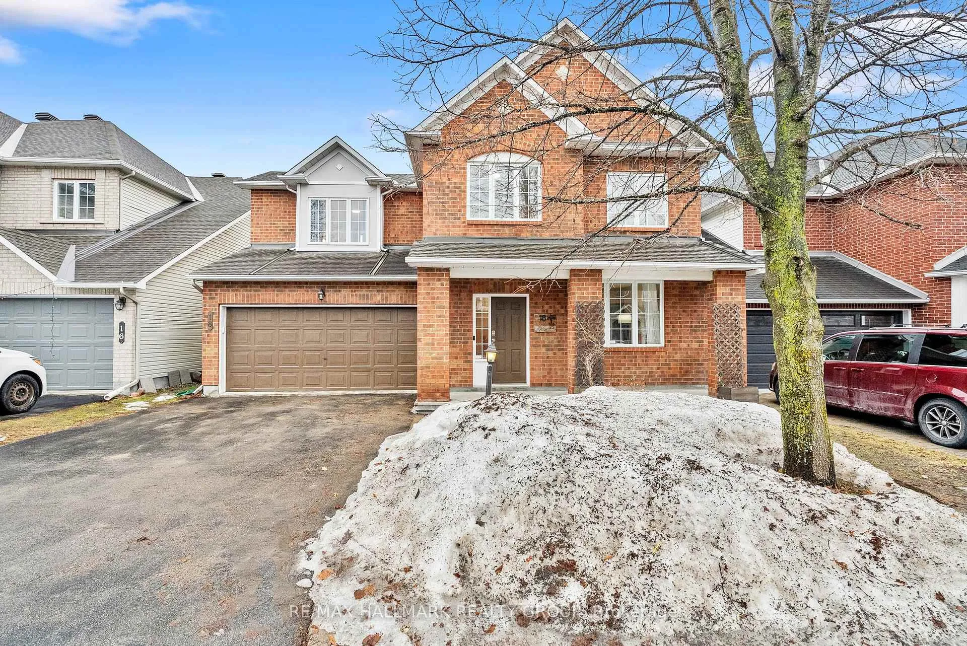 Photo 1 of 18 Irish Rose Crescent, Ottawa, Barrhaven - Longfields — HOMEH