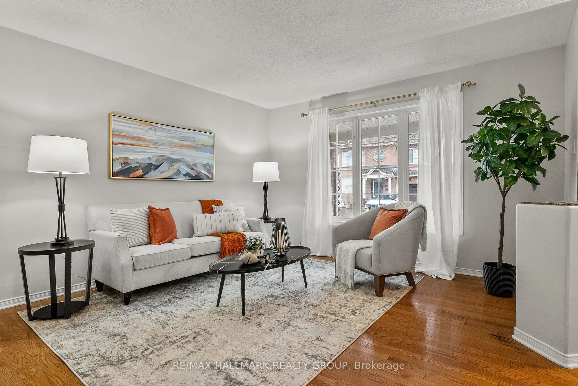 Photo 5 of 18 Irish Rose Crescent, Ottawa, Barrhaven - Longfields — HOMEH
