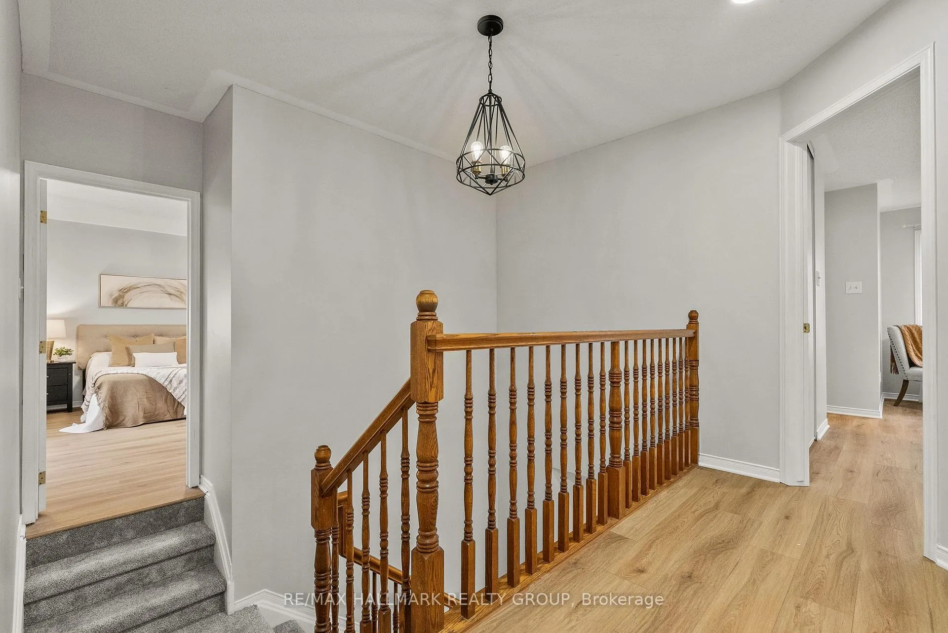 Photo 15 of 18 Irish Rose Crescent, Ottawa, Barrhaven - Longfields — HOMEH