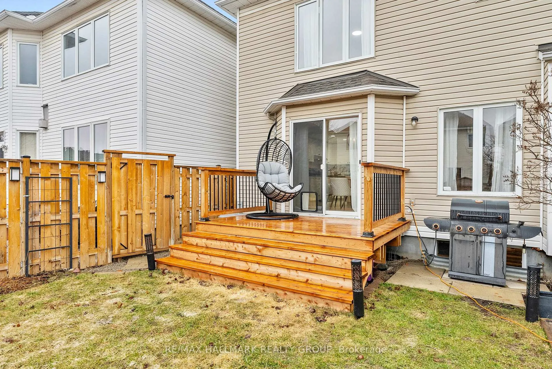Photo 34 of 18 Irish Rose Crescent, Ottawa, Barrhaven - Longfields — HOMEH
