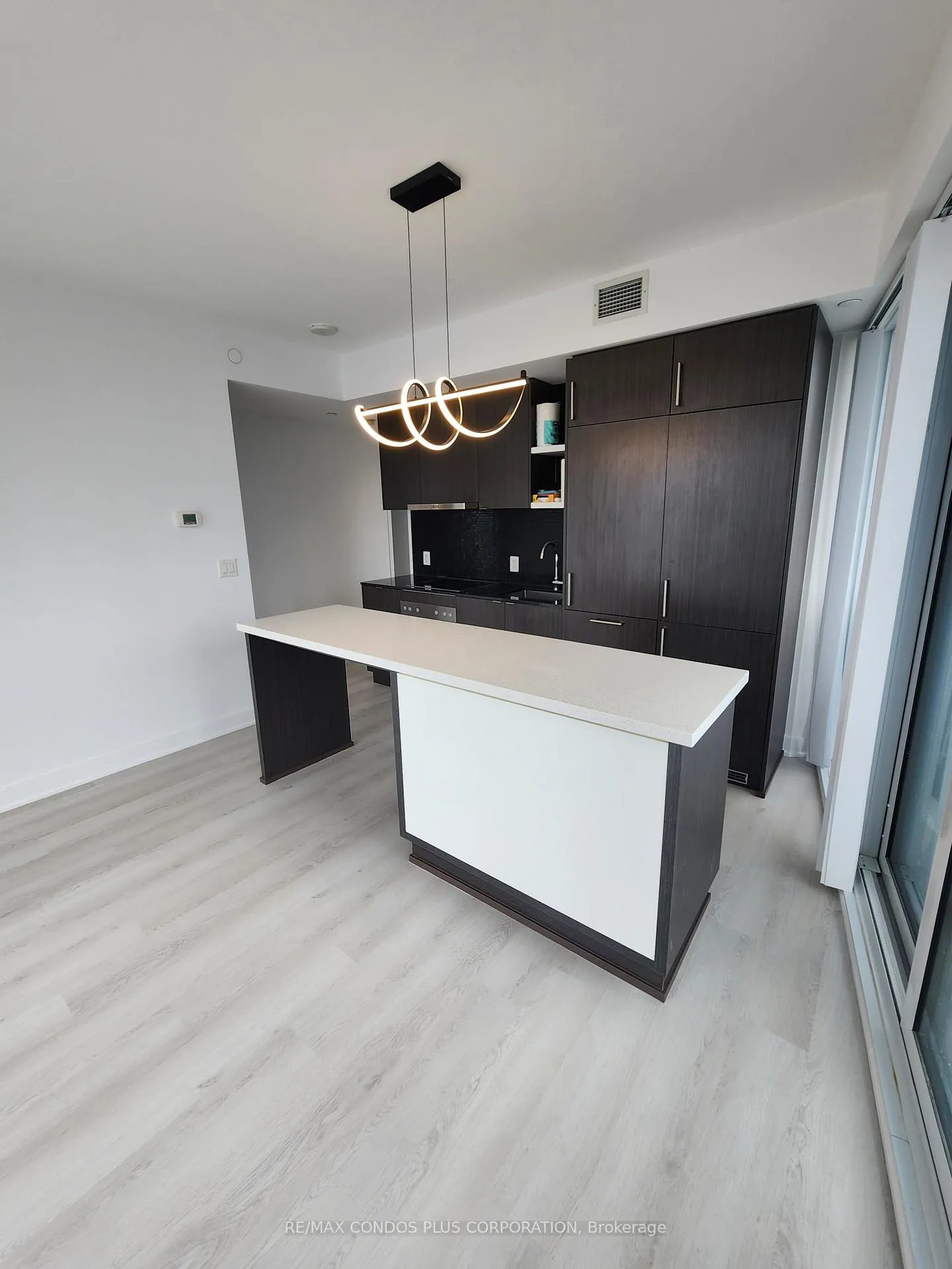 Photo 4 of Unit 5604, 100 Harbour Street, Toronto, Waterfront Communities — HOMEH