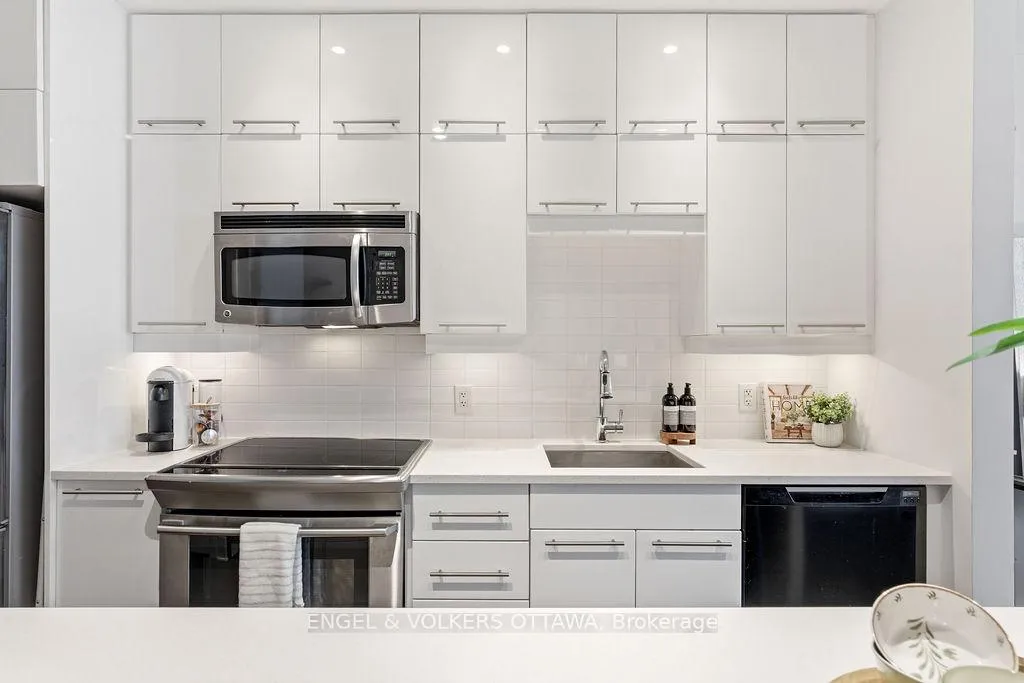 Photo 8 of Unit 218, 101 Richmond Road, Ottawa, Westboro South — HOMEH