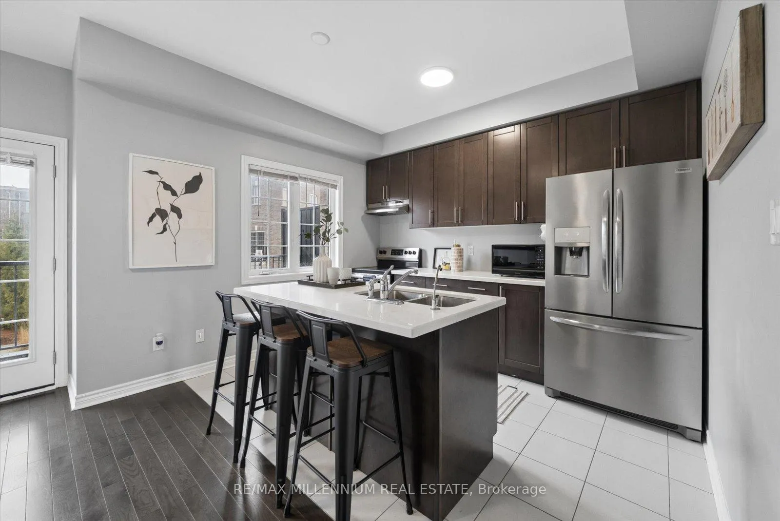 Photo 11 of 78 Ferris Square, Clarington, Courtice — HOMEH