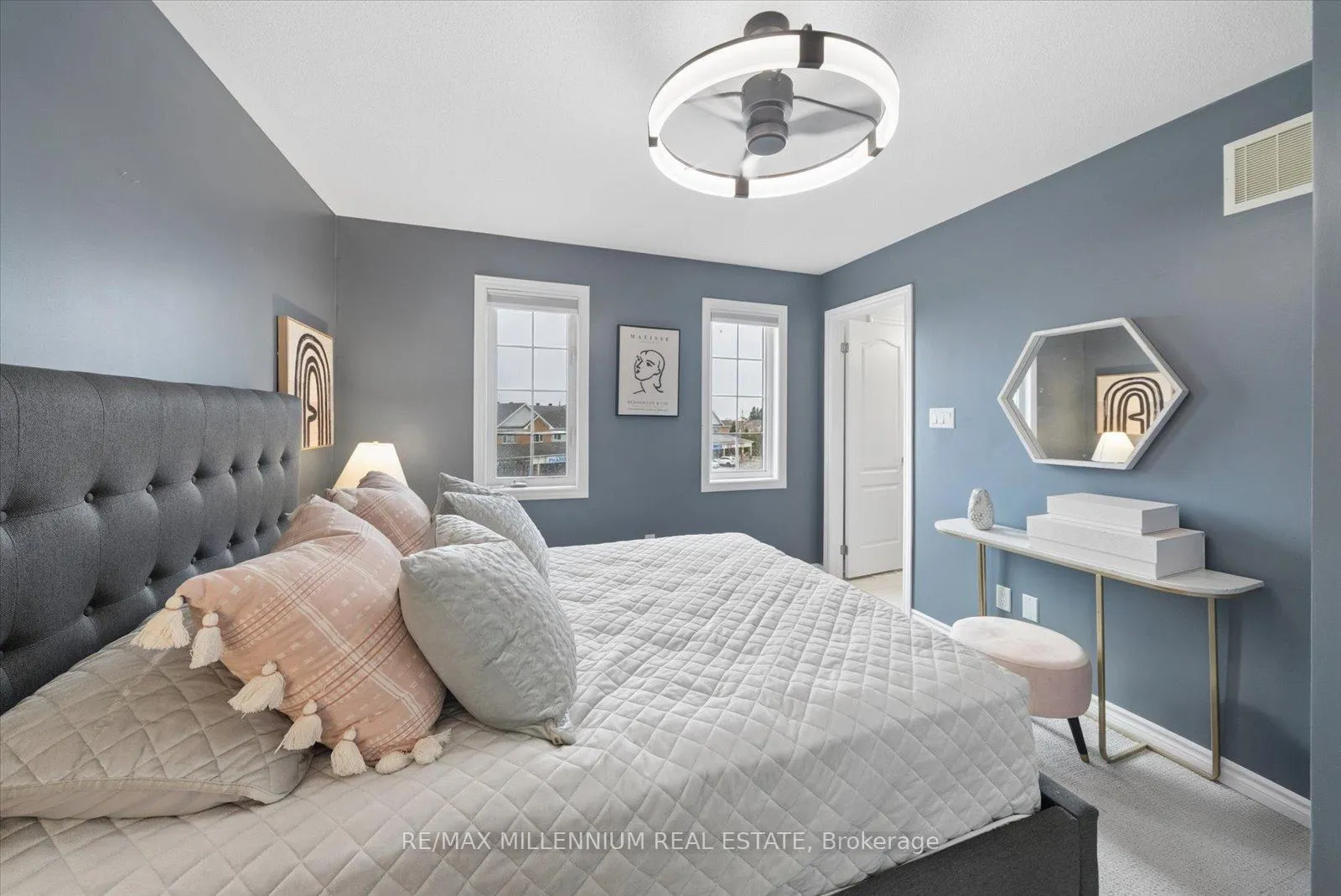 Photo 15 of 78 Ferris Square, Clarington, Courtice — HOMEH
