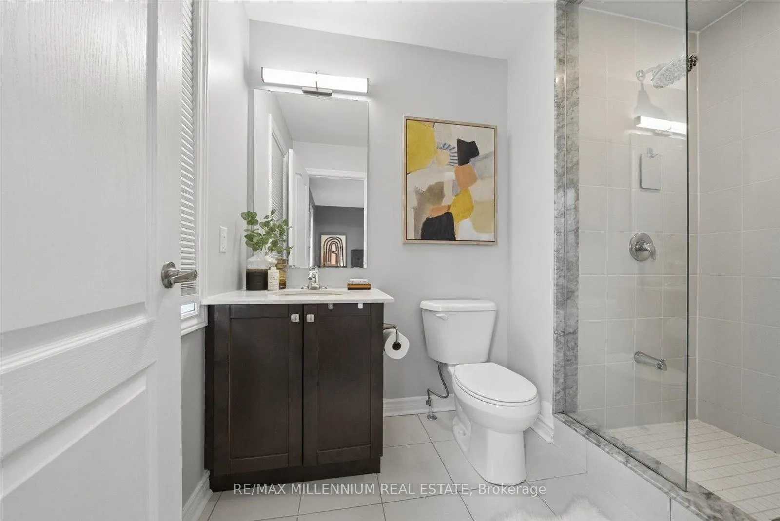 Photo 17 of 78 Ferris Square, Clarington, Courtice — HOMEH