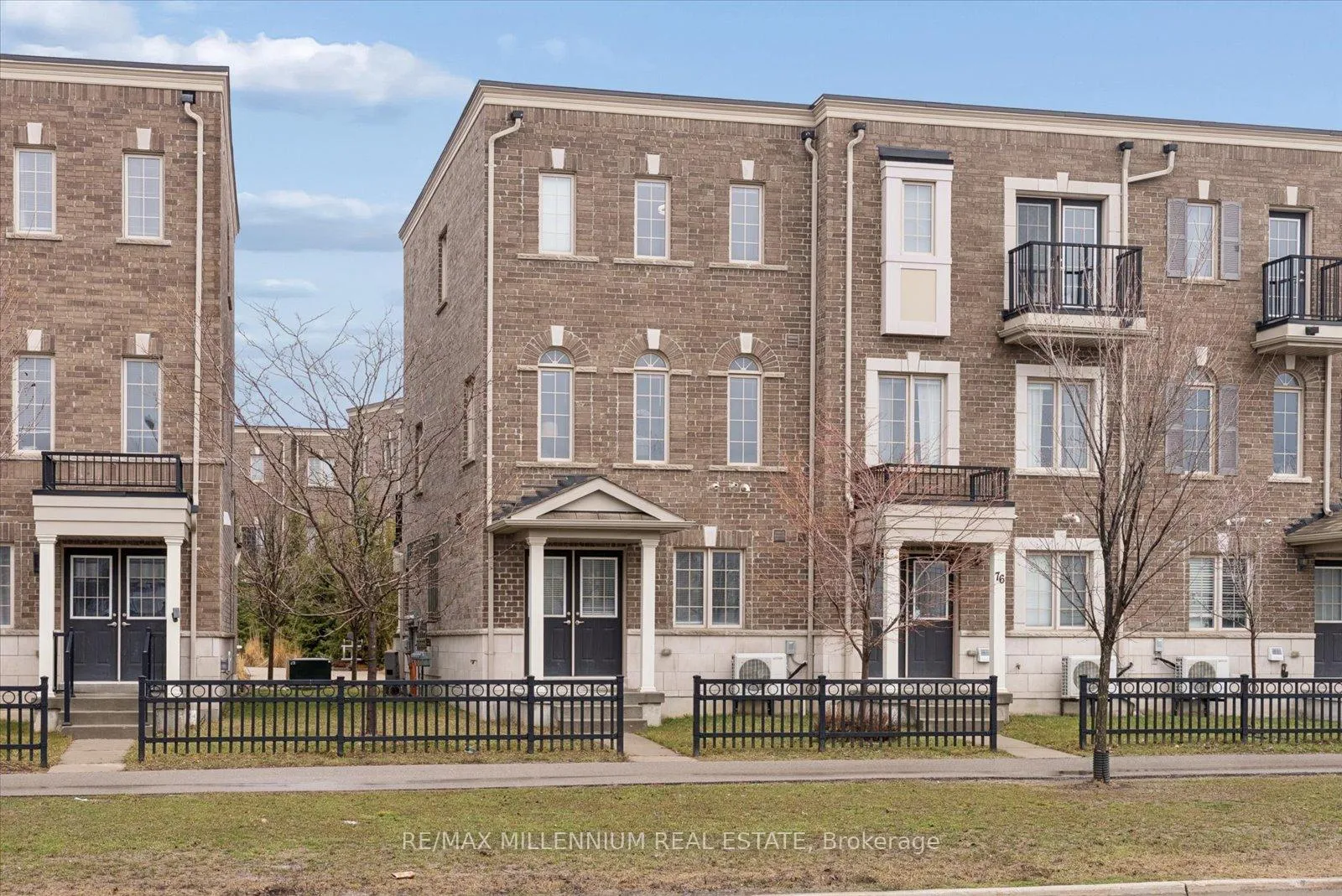 Photo 29 of 78 Ferris Square, Clarington, Courtice — HOMEH
