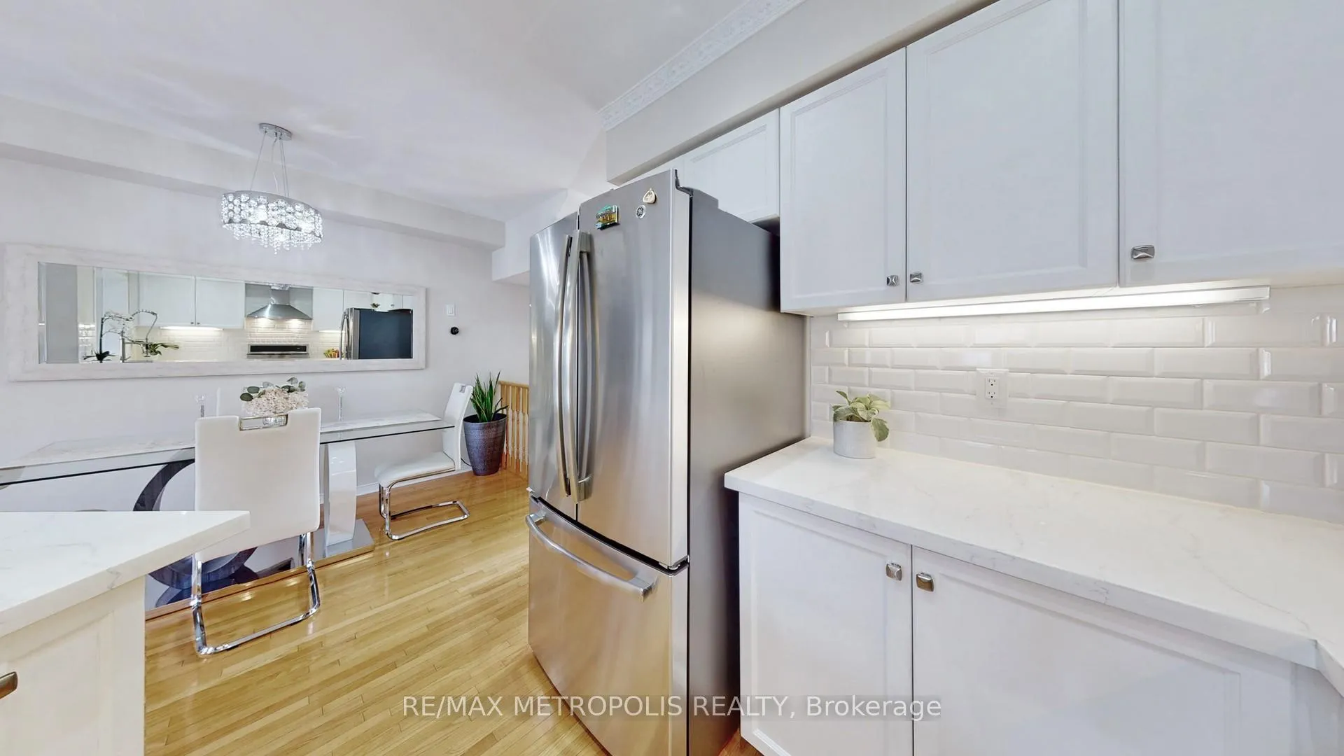 Photo 13 of 220 Deepsprings Crescent, Vaughan, Vellore Village — HOMEH