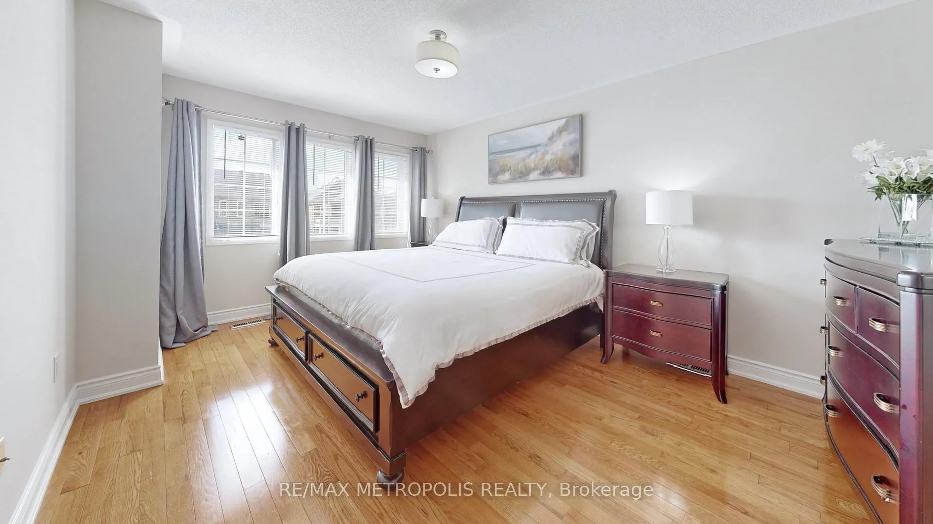 Photo 20 of 220 Deepsprings Crescent, Vaughan, Vellore Village — HOMEH