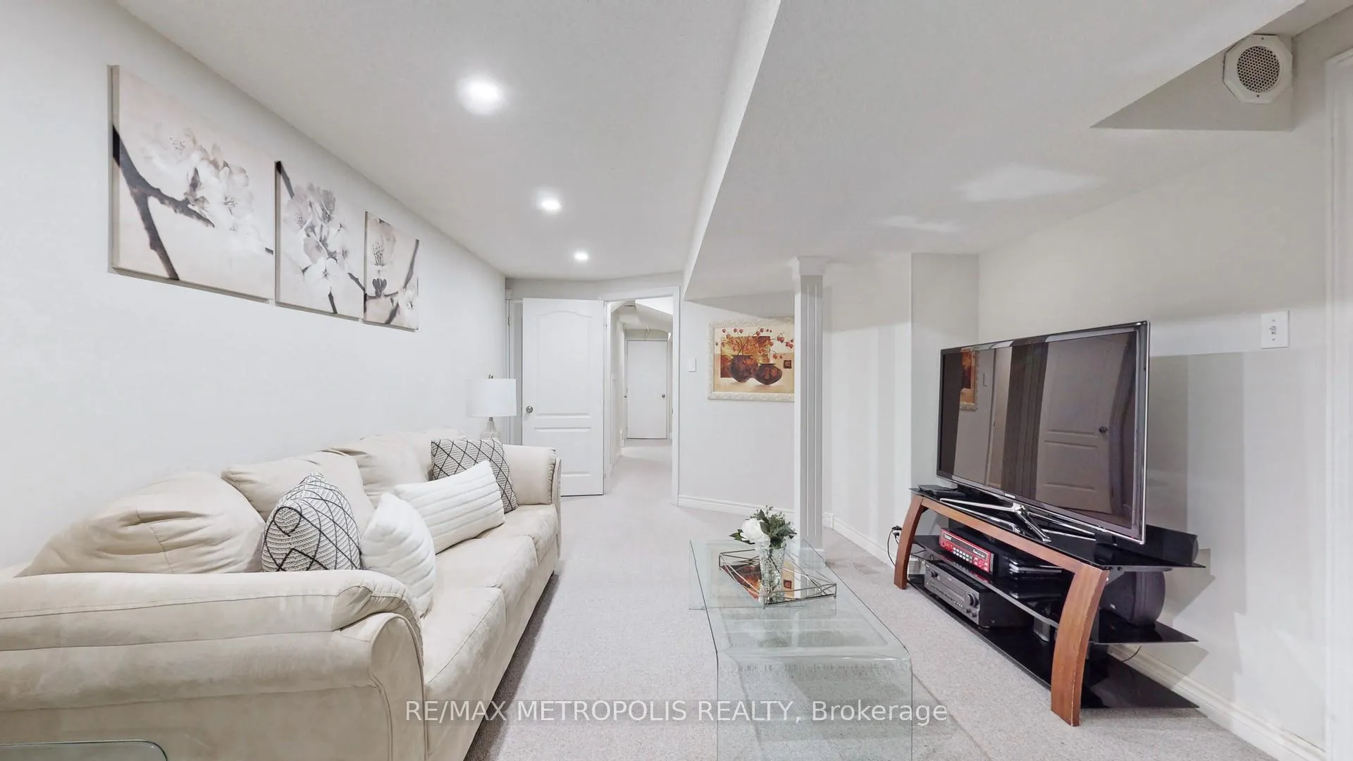Photo 37 of 220 Deepsprings Crescent, Vaughan, Vellore Village — HOMEH