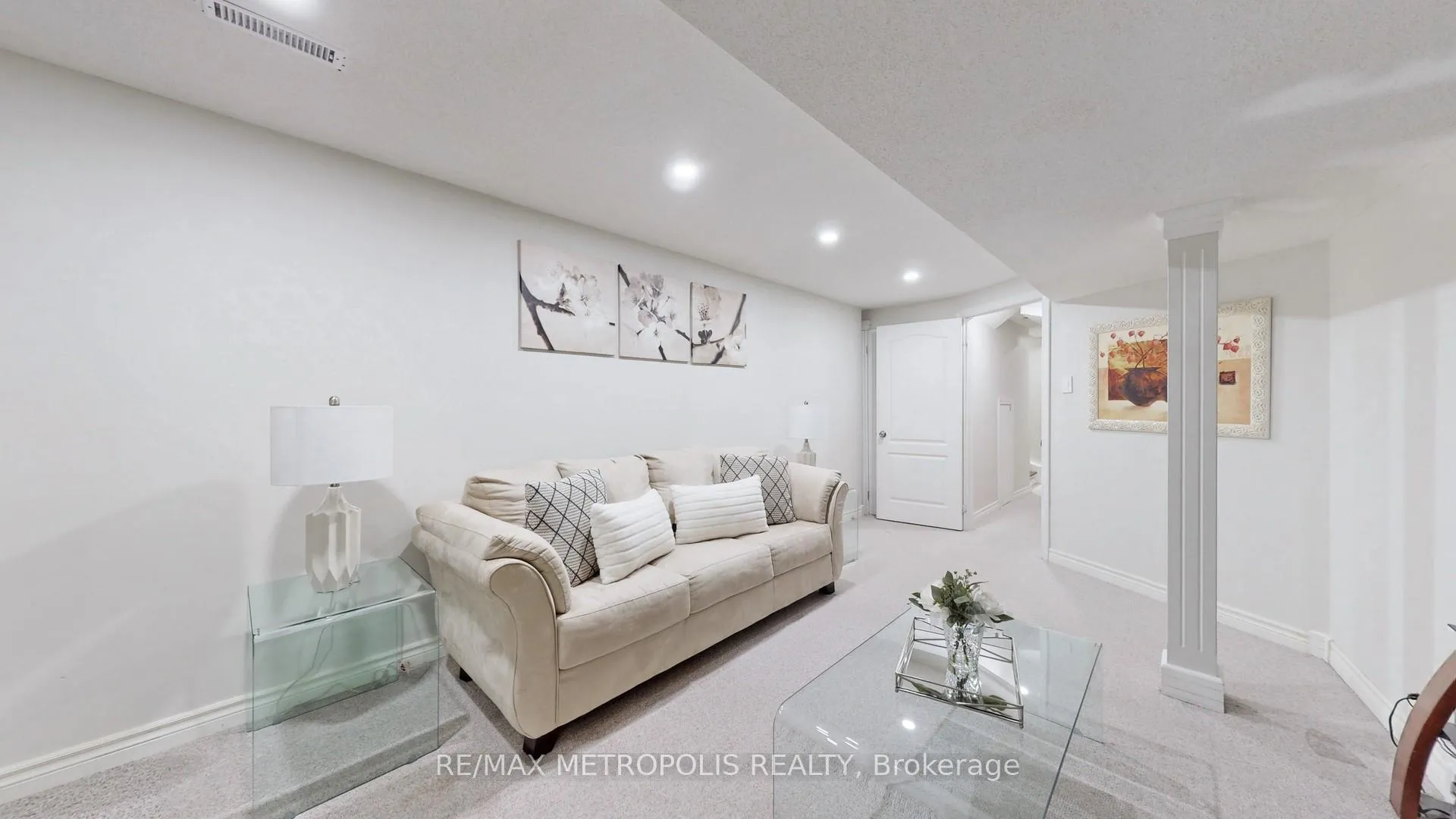 Photo 38 of 220 Deepsprings Crescent, Vaughan, Vellore Village — HOMEH