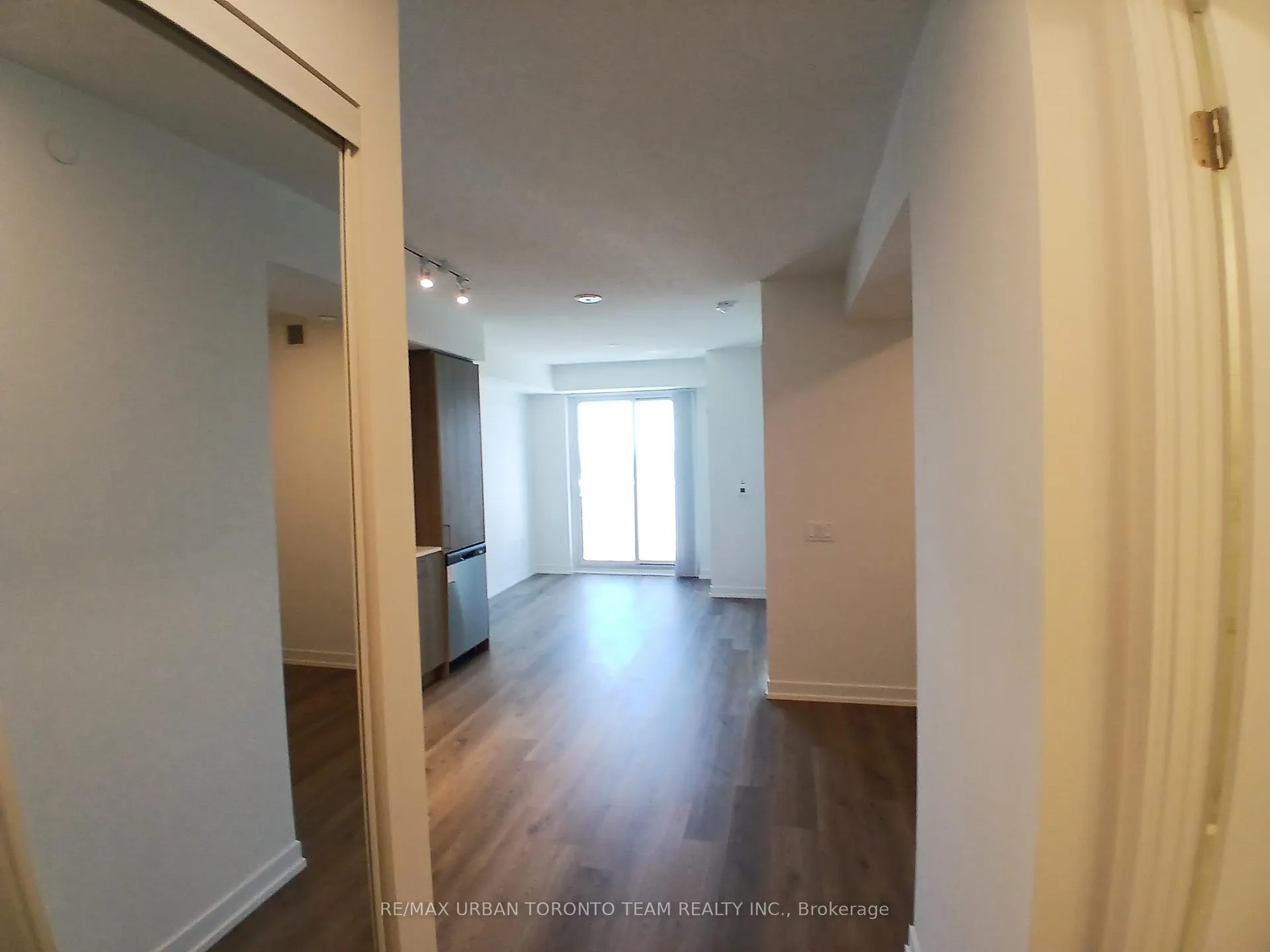 Photo 1 of Unit 2710, 195 Commerce Street, Vaughan, Vaughan Corporate Centre — HOMEH