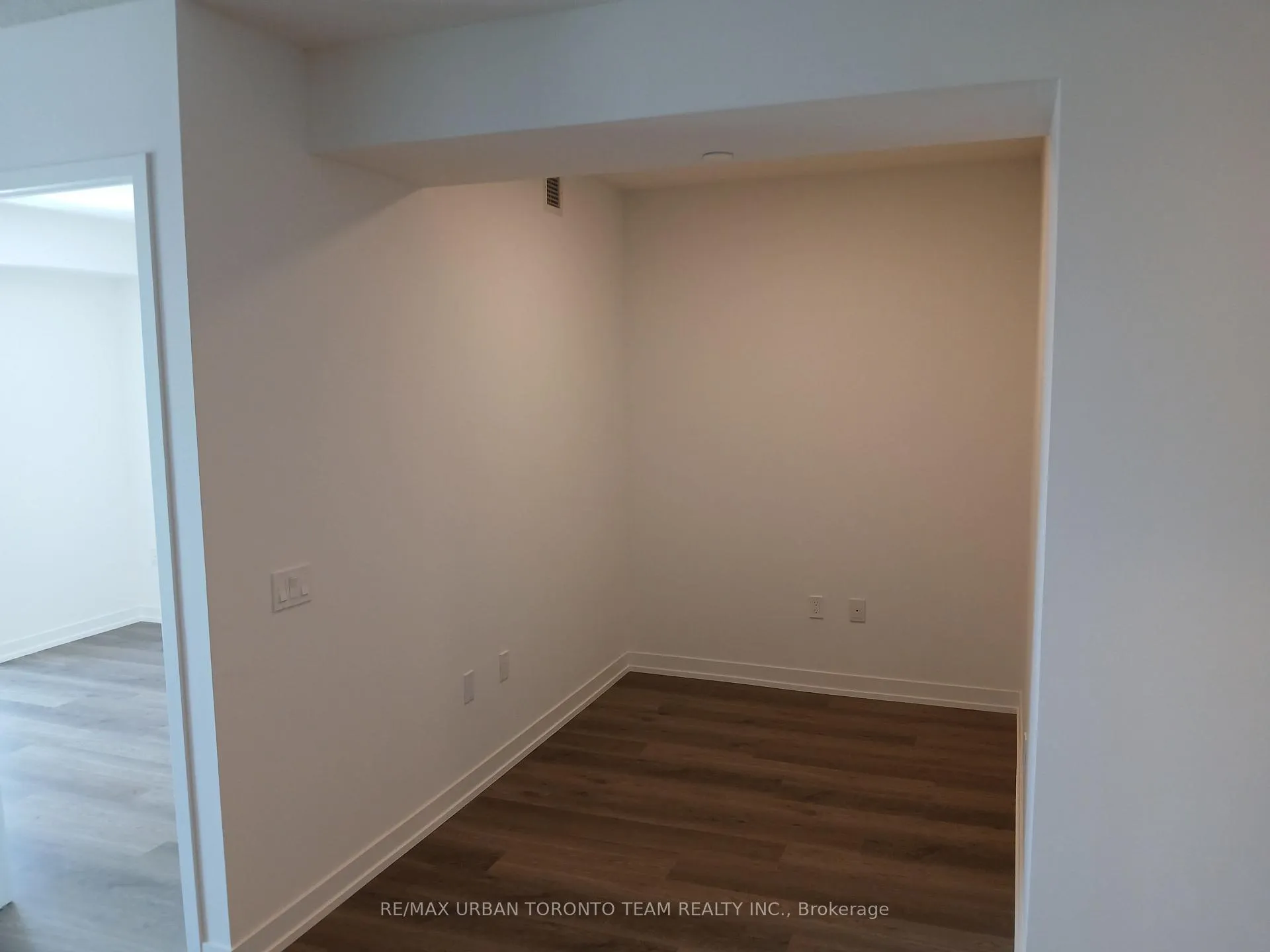 Photo 5 of Unit 2710, 195 Commerce Street, Vaughan, Vaughan Corporate Centre — HOMEH