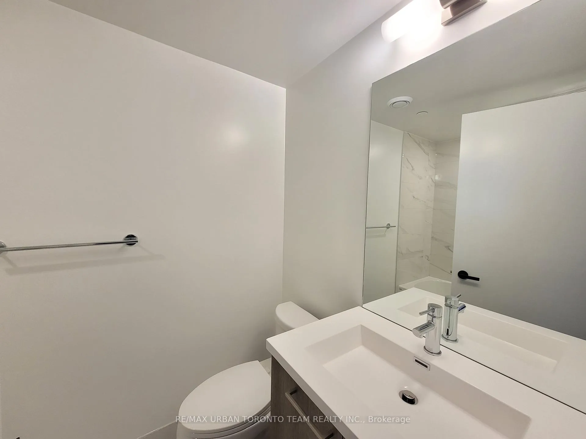 Photo 7 of Unit 2710, 195 Commerce Street, Vaughan, Vaughan Corporate Centre — HOMEH