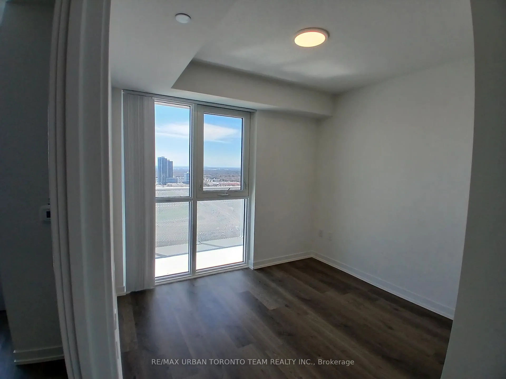 Photo 10 of Unit 2710, 195 Commerce Street, Vaughan, Vaughan Corporate Centre — HOMEH
