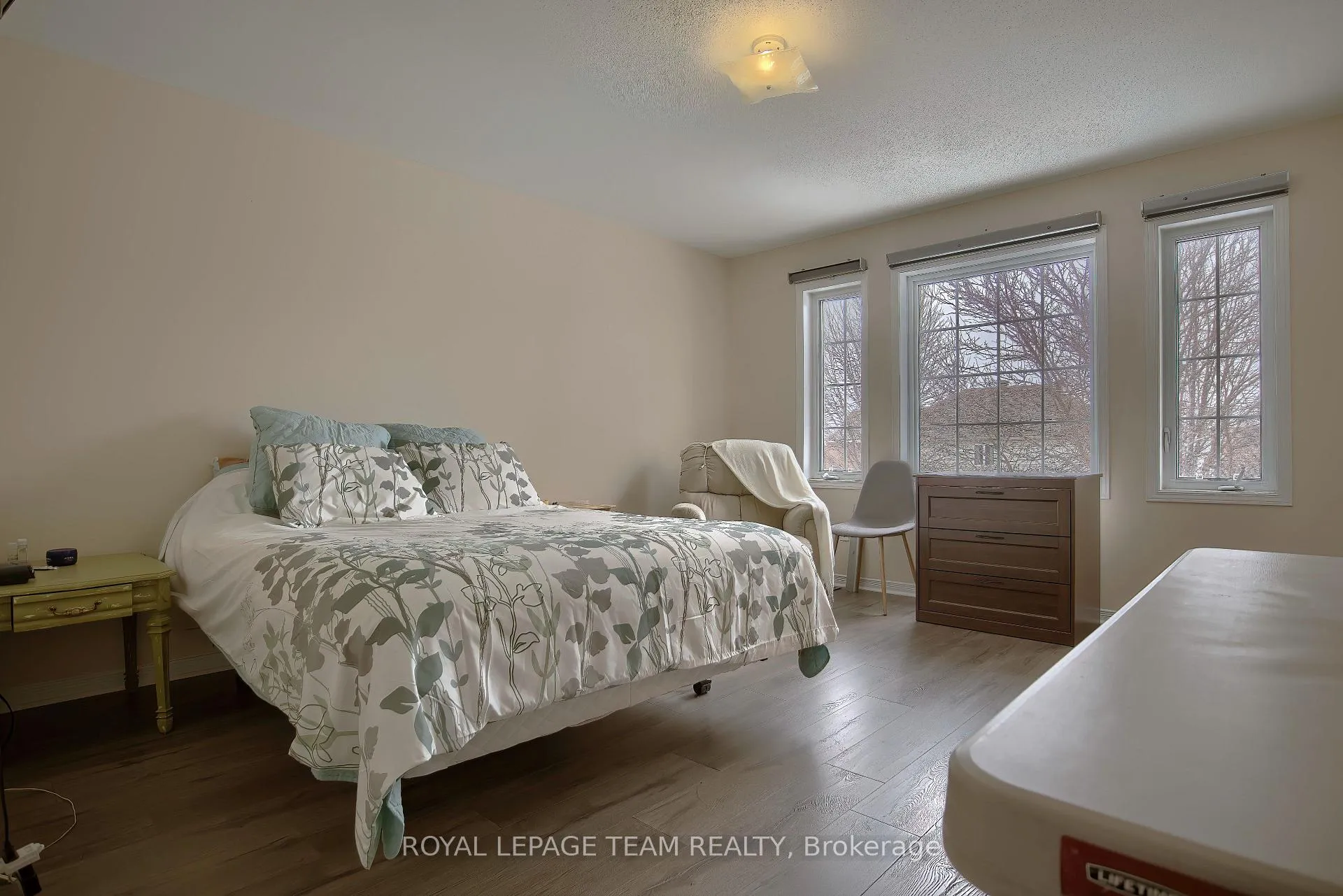 Photo 10 of 508 Aberfoyle Circle, Ottawa, Kanata - Morgan's Grant/South March — HOMEH