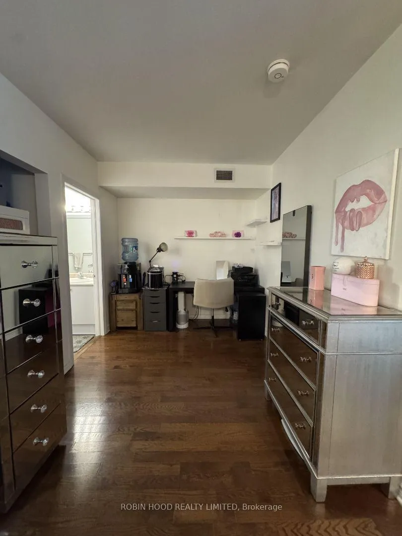 Photo 4 of Unit Unit 201, 200 Rideau Street, Ottawa, Ottawa Centre — HOMEH