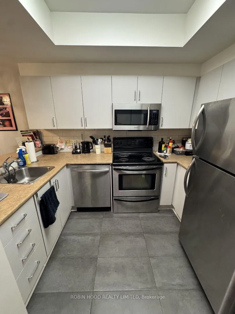 Photo 6 of Unit Unit 201, 200 Rideau Street, Ottawa, Ottawa Centre — HOMEH