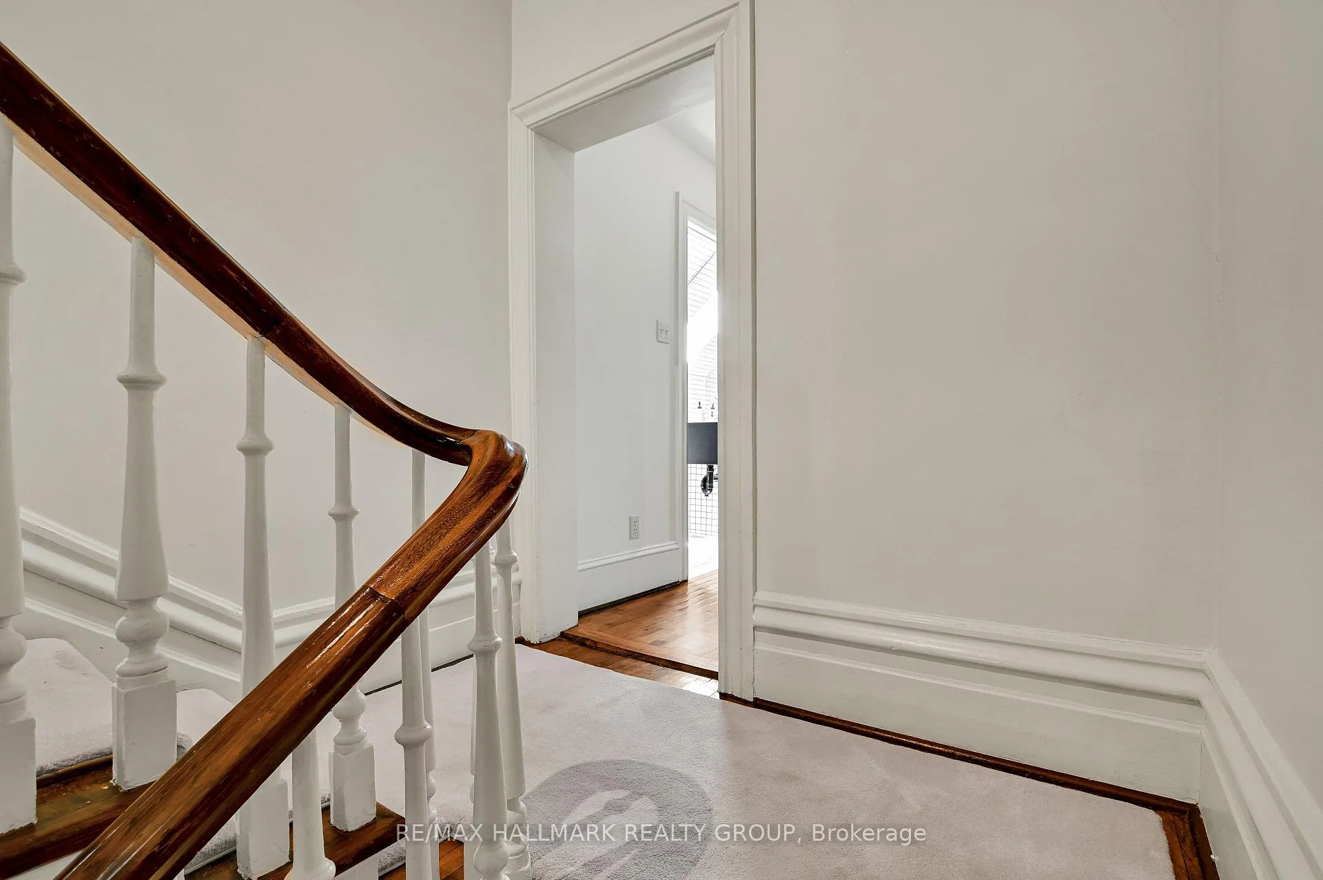 Photo 12 of 189 Mackay Street, Ottawa, New Edinburgh — HOMEH