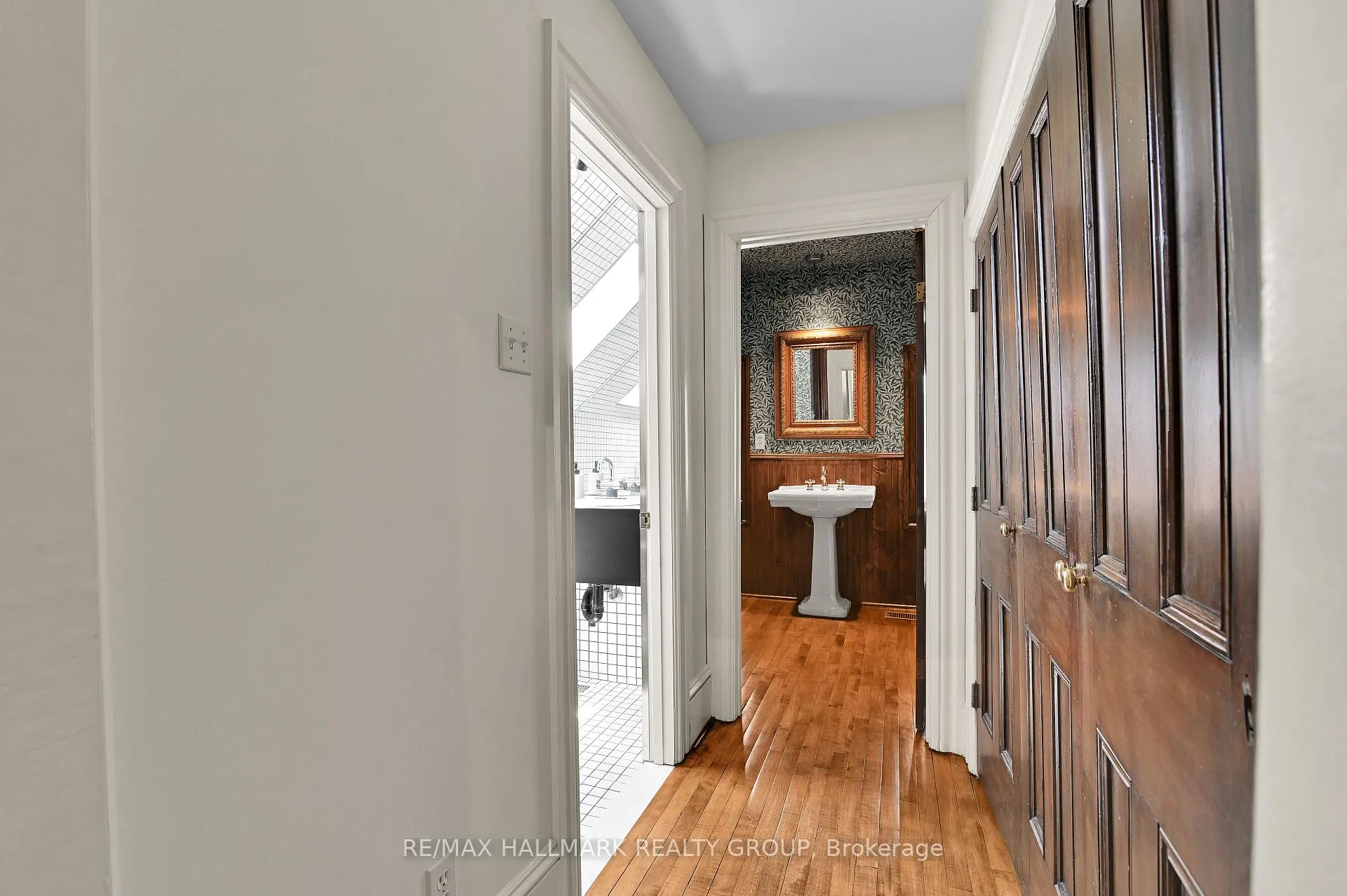 Photo 13 of 189 Mackay Street, Ottawa, New Edinburgh — HOMEH