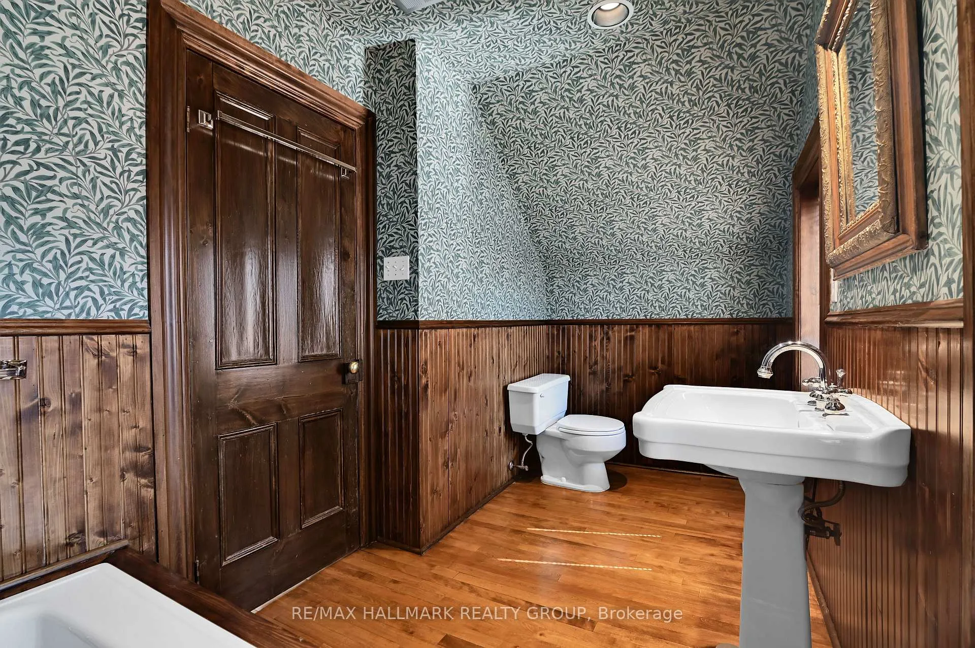 Photo 18 of 189 Mackay Street, Ottawa, New Edinburgh — HOMEH