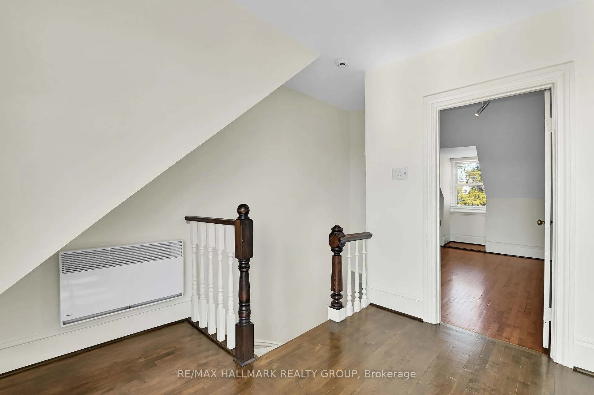 Photo 25 of 189 Mackay Street, Ottawa, New Edinburgh — HOMEH