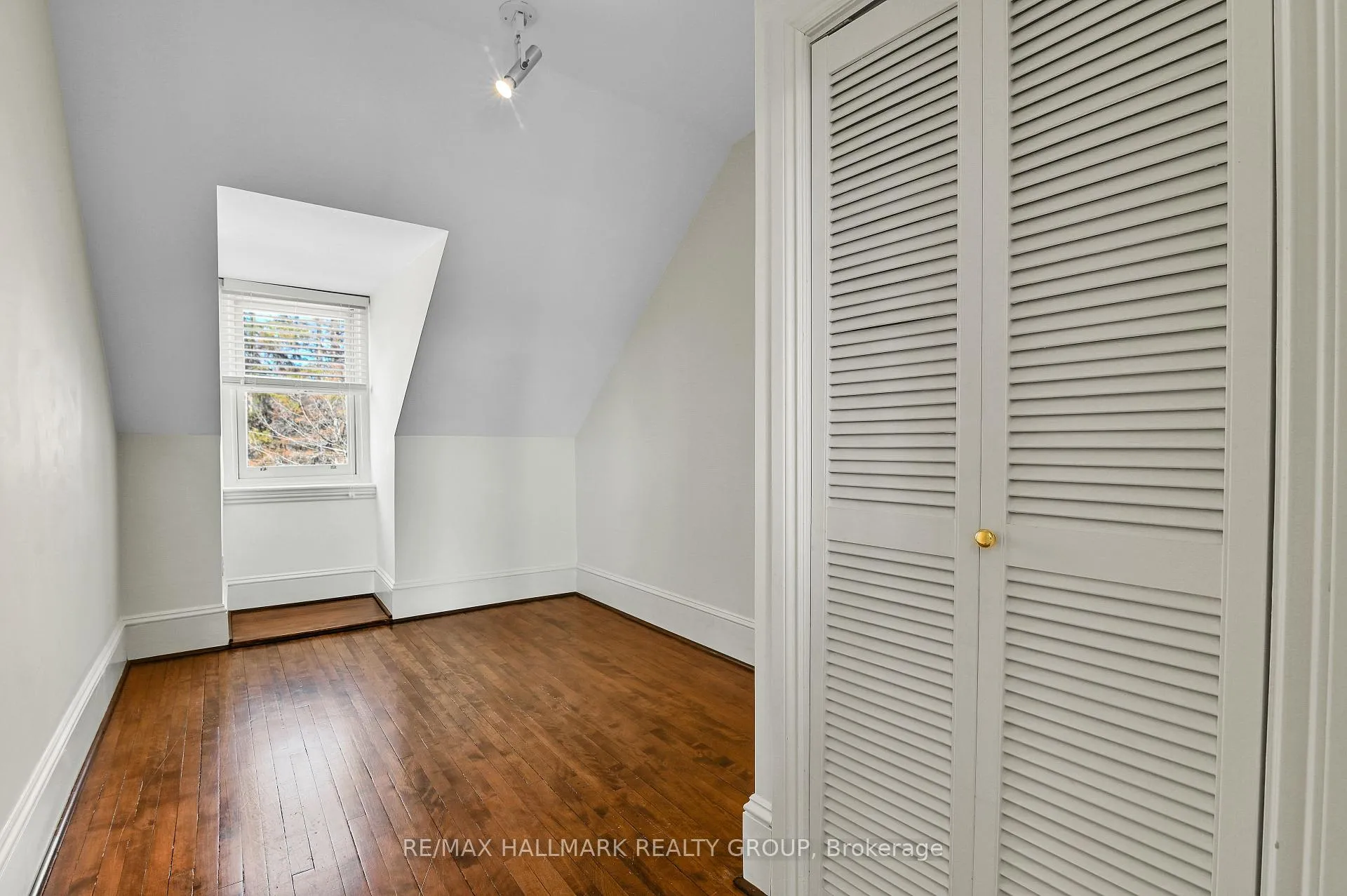 Photo 28 of 189 Mackay Street, Ottawa, New Edinburgh — HOMEH