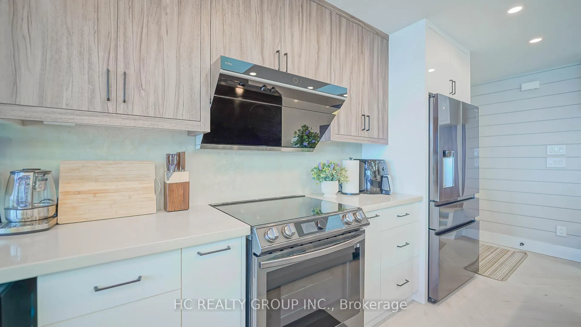 Photo 33 of 456 Silver Birch Drive, Tiny, Rural Tiny — HOMEH