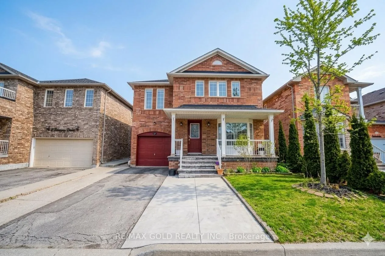 Photo 1 of 11 Schooner Drive, Brampton, Fletcher's Creek Village — HOMEH
