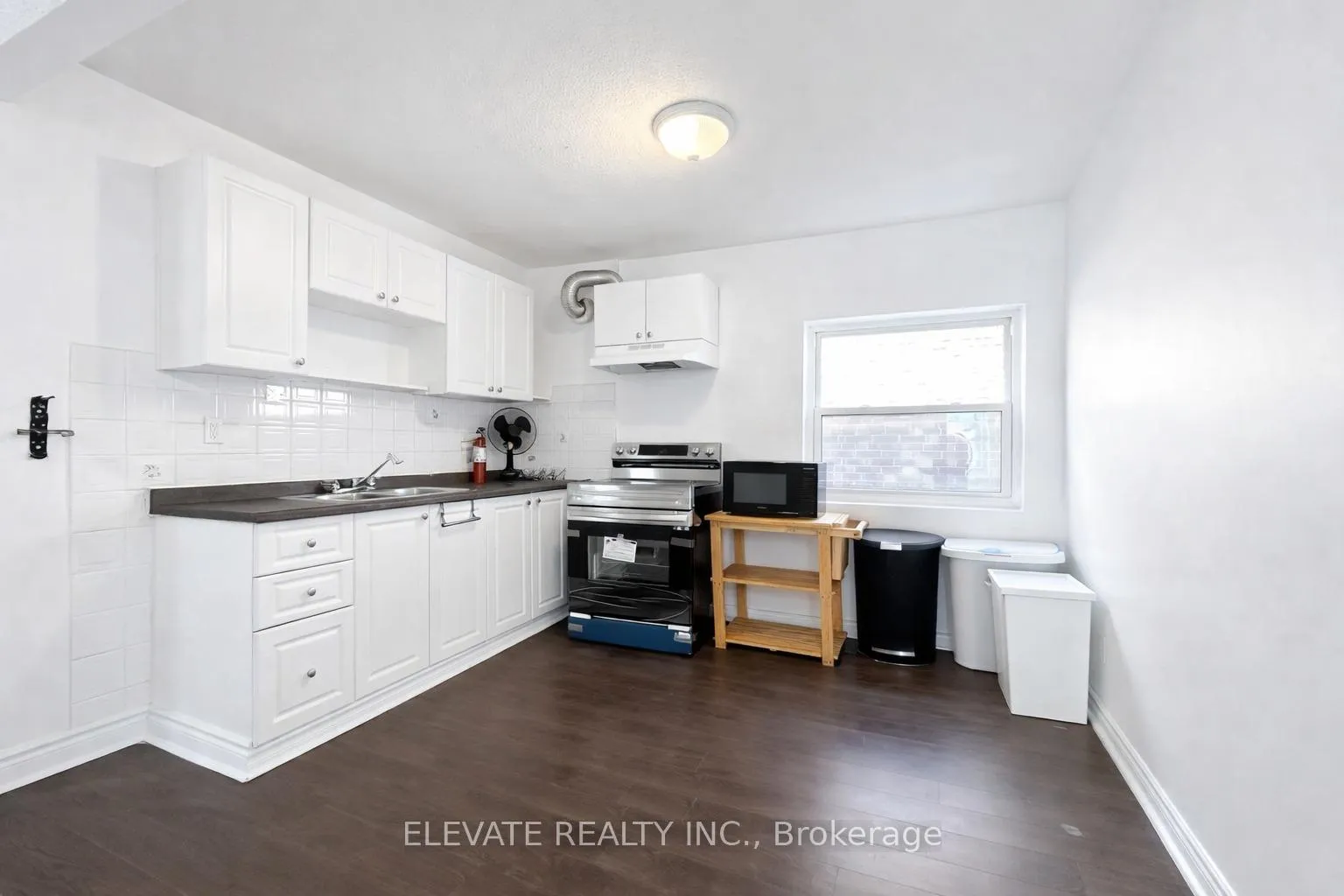 Photo 1 of Unit 2, 1908A Davenport Road, Toronto, Weston-Pellam Park — HOMEH