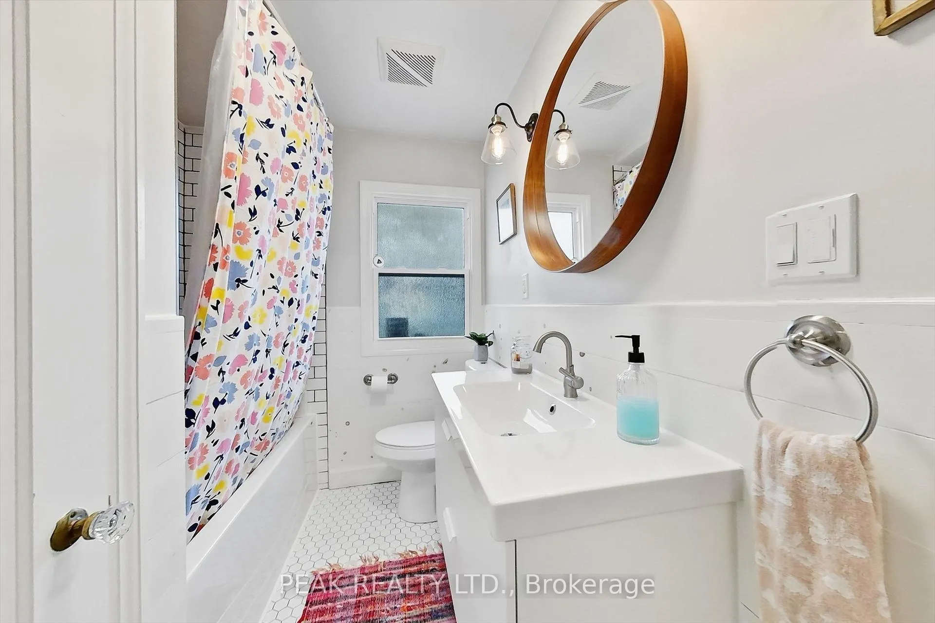 Photo 24 of 34 Scrimger Avenue, Cambridge — HOMEH