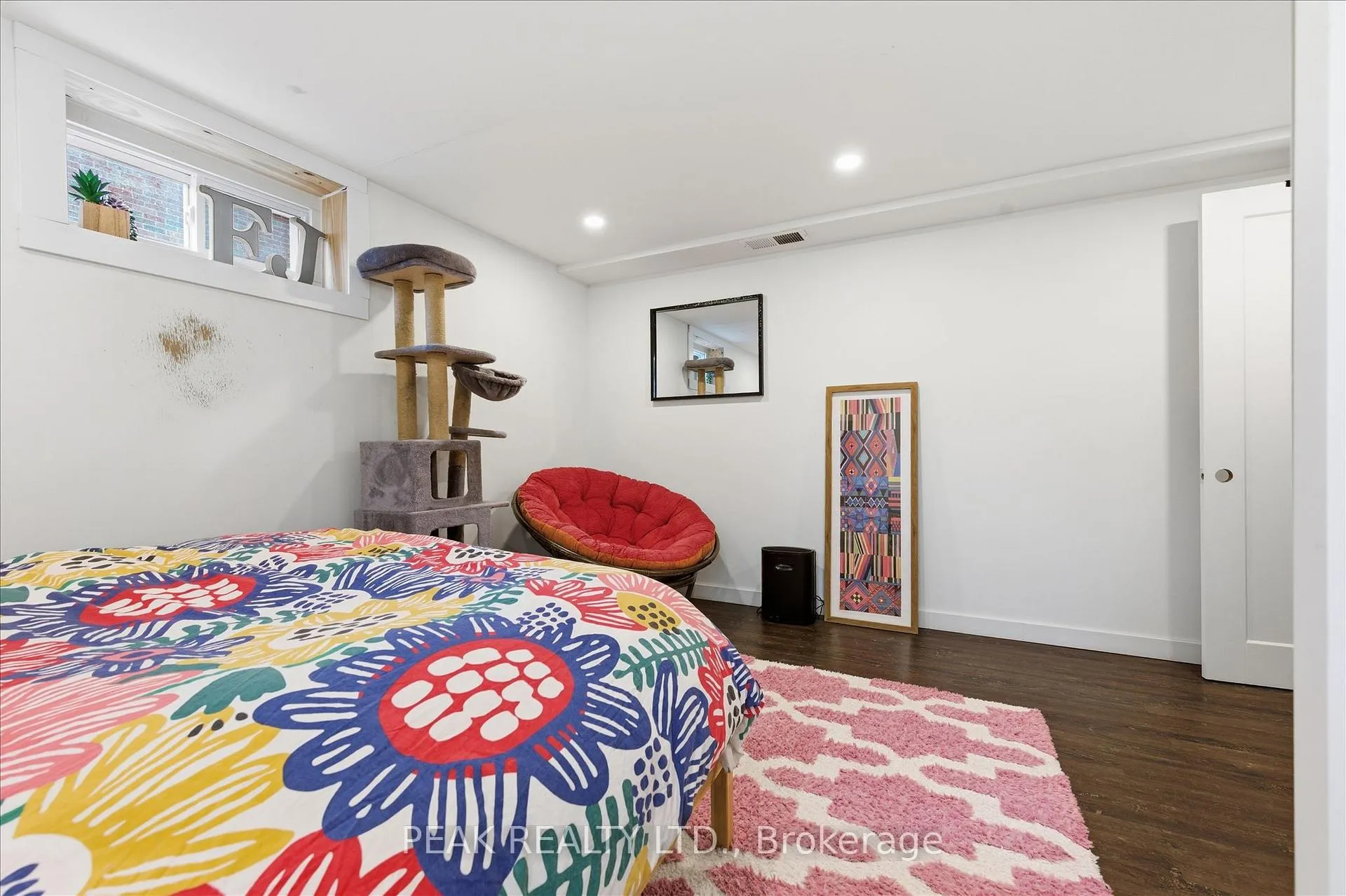 Photo 31 of 34 Scrimger Avenue, Cambridge — HOMEH