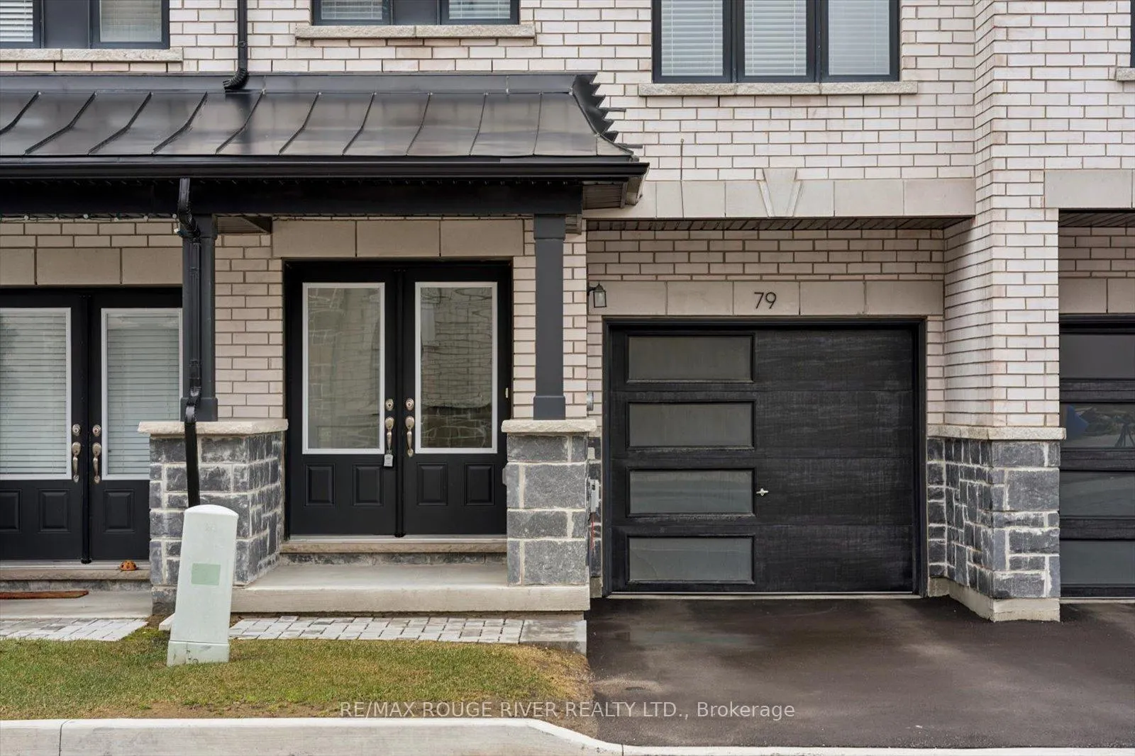 Photo 2 of 79 Bavin Street, Clarington, Bowmanville — HOMEH