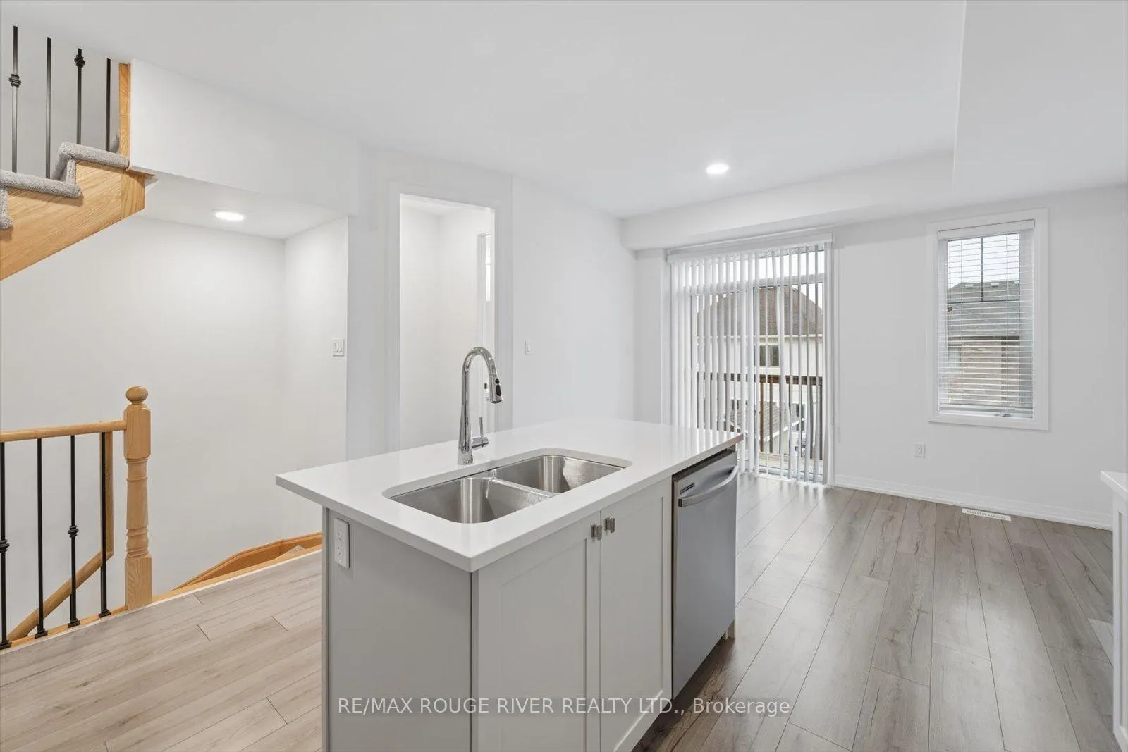 Photo 12 of 79 Bavin Street, Clarington, Bowmanville — HOMEH