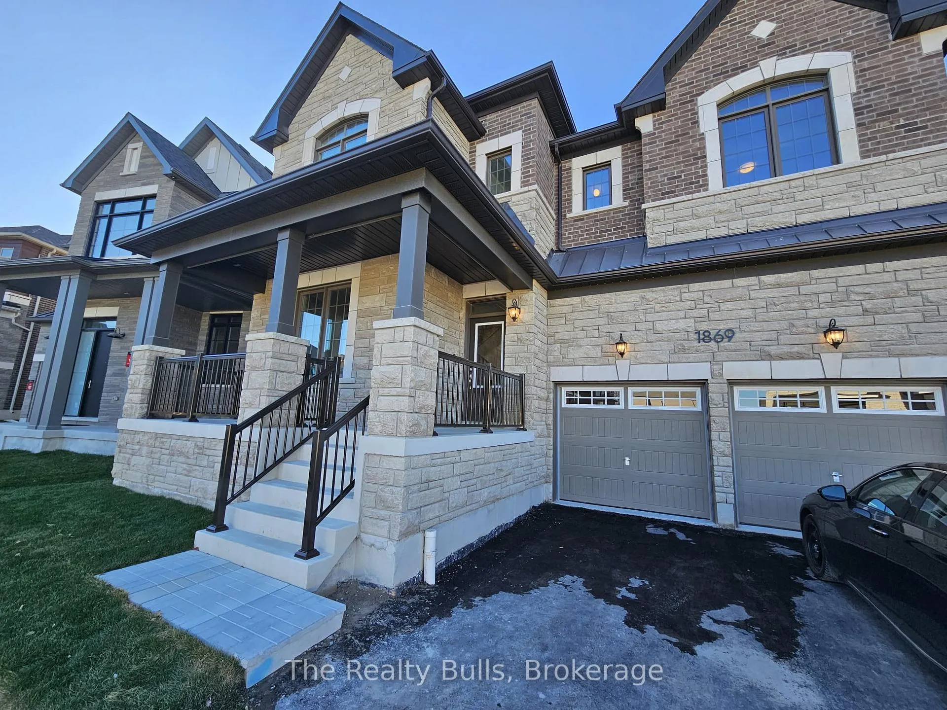 Photo 1 of Unit Basement, 1869 Narcissus Gardens, Pickering, Rural Pickering — HOMEH
