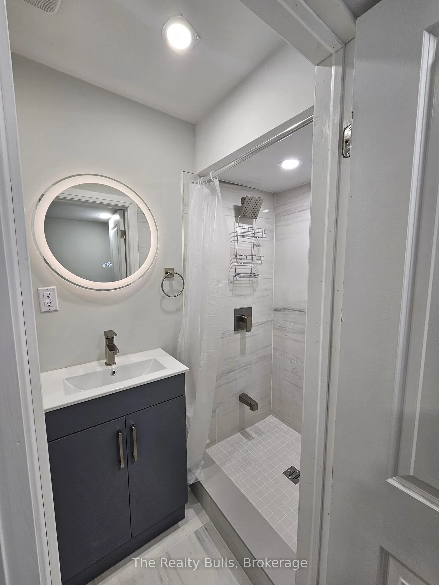 Photo 16 of Unit Basement, 1869 Narcissus Gardens, Pickering, Rural Pickering — HOMEH