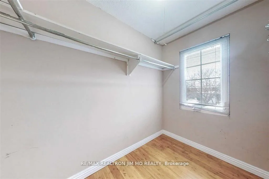 Photo 5 of 34 Ponymill Drive, Scarborough, Milliken — HOMEH