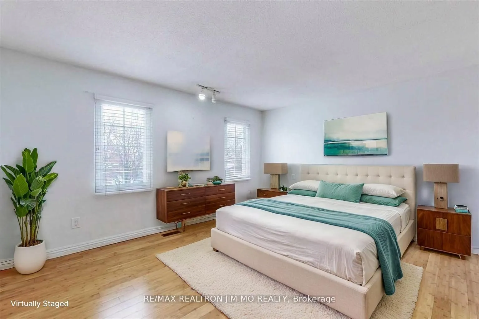 Photo 7 of 34 Ponymill Drive, Scarborough, Milliken — HOMEH