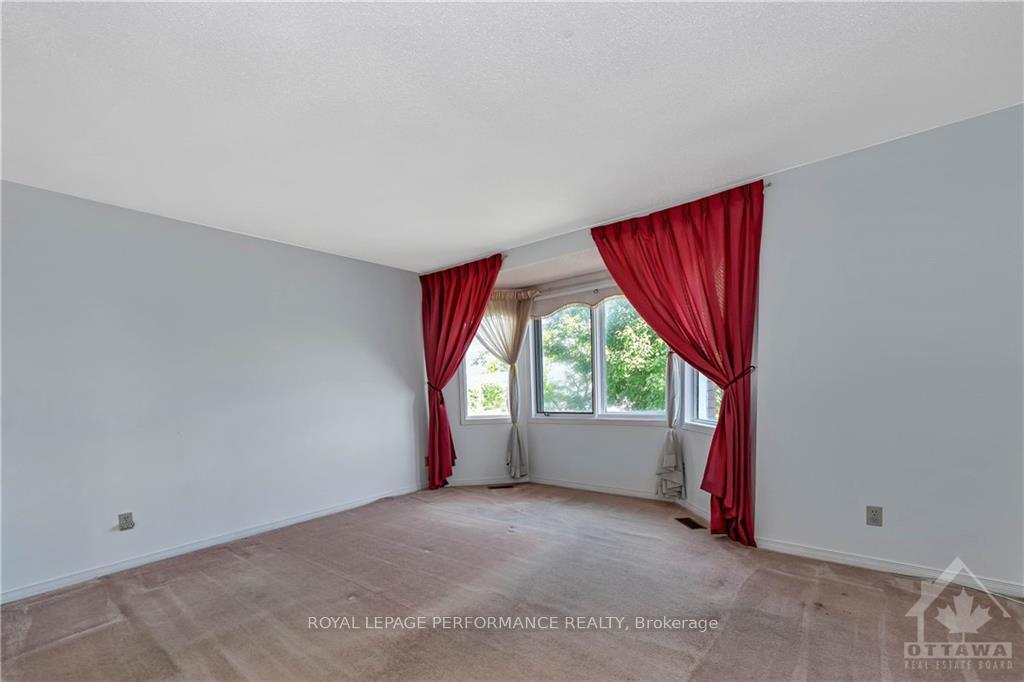 Photo 18 of 1353 Paardeburgh Avenue, Ottawa, Ellwood — HOMEH