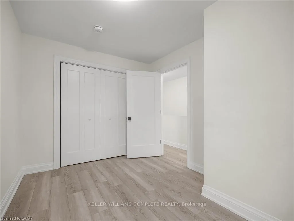 Photo 8 of Unit MAIN, 718 Cannon Street E, Hamilton, Stipley — HOMEH