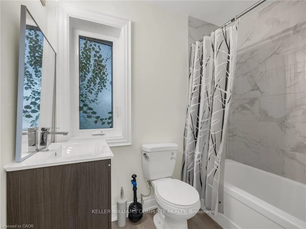 Photo 9 of Unit MAIN, 718 Cannon Street E, Hamilton, Stipley — HOMEH