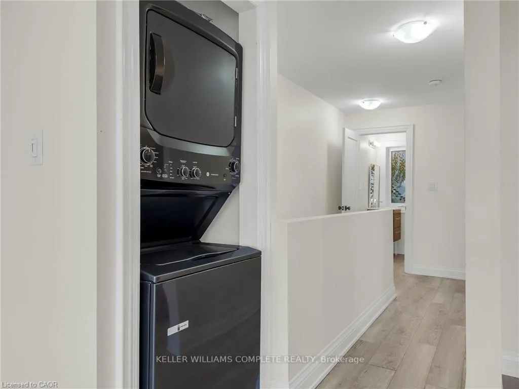 Photo 10 of Unit MAIN, 718 Cannon Street E, Hamilton, Stipley — HOMEH